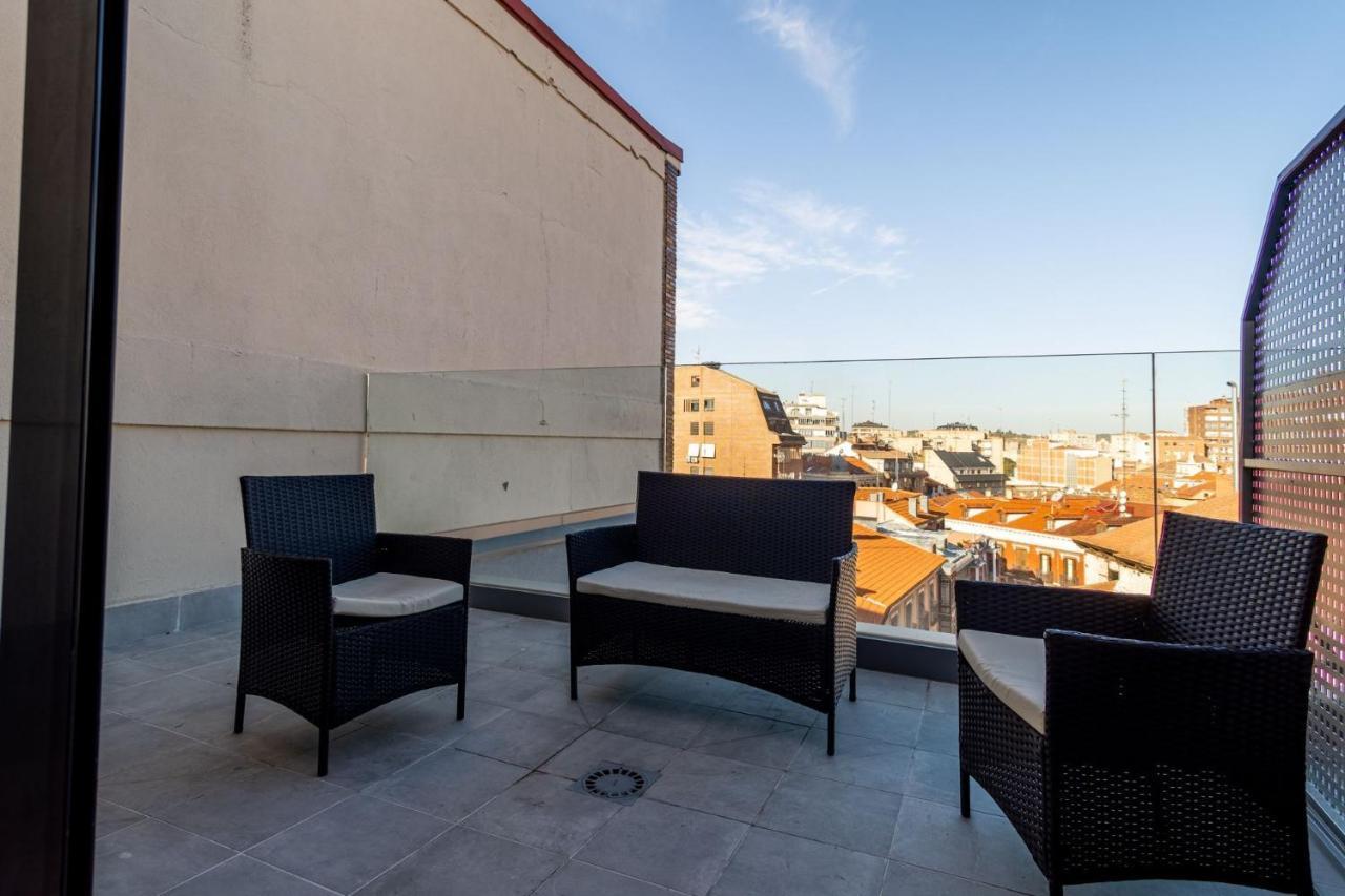 וייאדוליד Edificio Santiago By Plaza Mayor Apartamentos מראה חיצוני תמונה