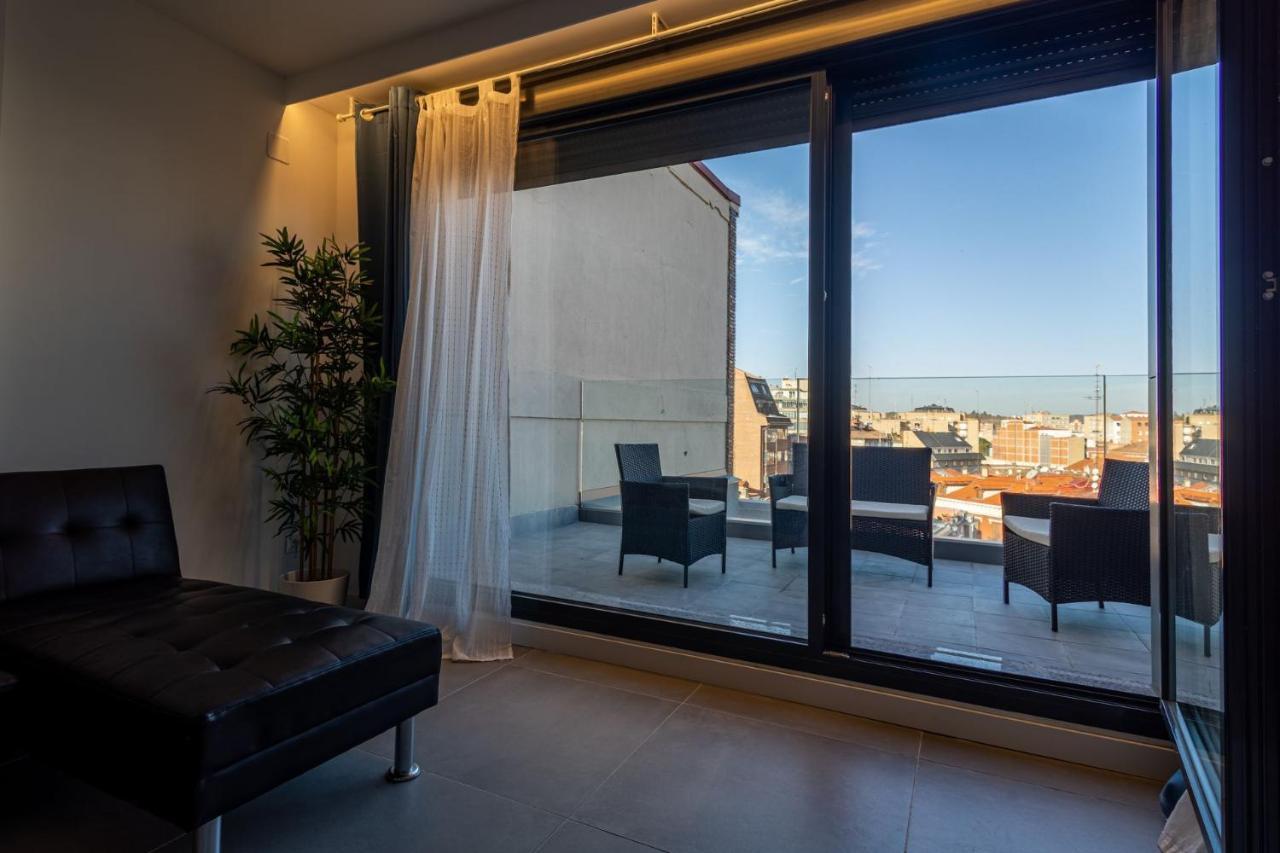 וייאדוליד Edificio Santiago By Plaza Mayor Apartamentos מראה חיצוני תמונה